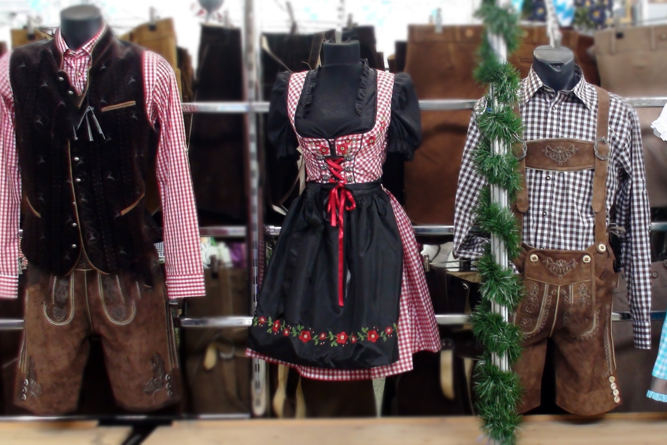 Crafting Tradition_ The Materials and Manufacturing Process of Lederhosen